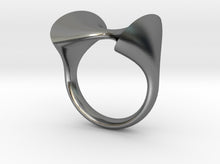 Load image into Gallery viewer, RIOT Rings: The Mugatu size 6.5 3d printed